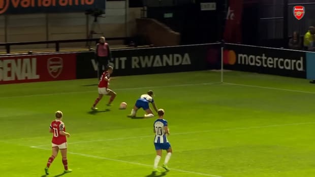 Euro golden boot winner Mead helps Arsenal down Brighton
